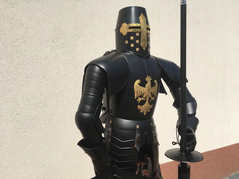 Zbroja zawisza czarny z tarczą i kopią hit j28 (KOD: 5611) - Aleprezent