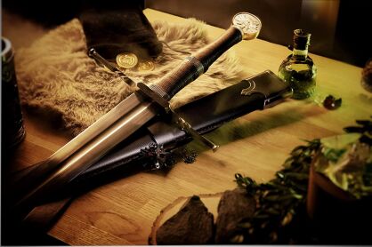 Wielki miecz Geralta inspirowany Wiedźmin The Witcher z pochwą 9320