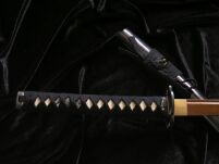WSPANIAŁA KATANA O NIETYPOWYM OSTRZU - DAMAST + STOJAK TR-026 - 4