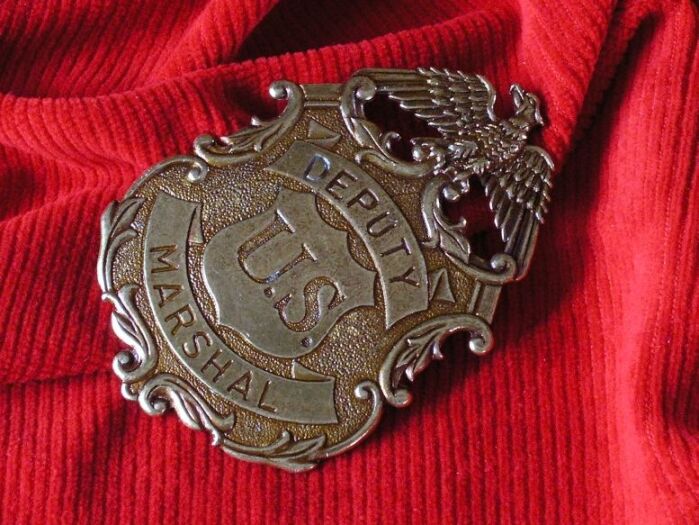 Abgeordneter MARSHAL ABZEICHEN GOLD (112 / L)