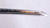 MIECZ KATANA DO TRENINGU LAITO , STAL WYSOKOWĘGLOWA 1065 RĘCZNIE KUTA +STOJAK  R873 - 4