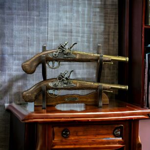 HISTORICAL GUNS Duelle 1760. (K1052-2L)
