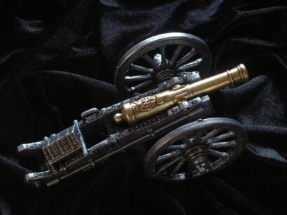 NAPOLEOŃSKIE HISTORYCZNE MINIATUROWE DZIAŁO Z 1806 r. (420)