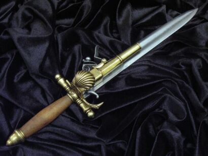 ZASKAKUJĄCY FARNCUSKI PISTOLET-SZTYLET Z XVIII w. repliki broni palnej (1204)