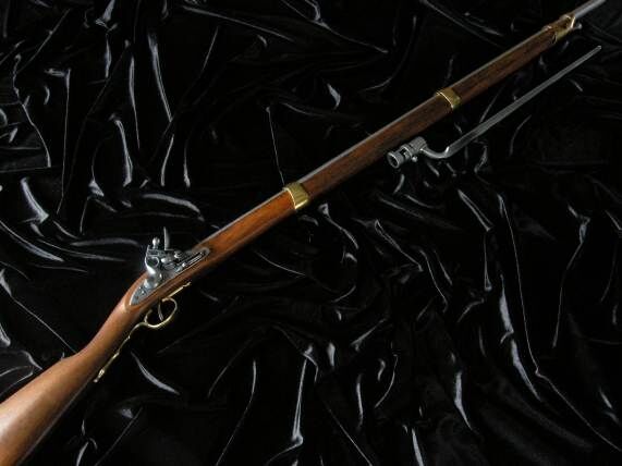 Napoleonische Muskete mit Bajonett von 1806 (1036)