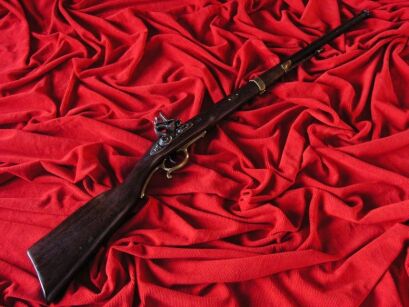 CURIOUS Gewehr mit Steinschloss im siebzehnten (AG331.01)