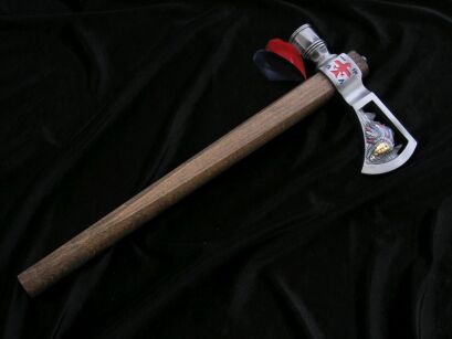 INDIAŃSKI TOMAHAWK Z BIZONEM 602