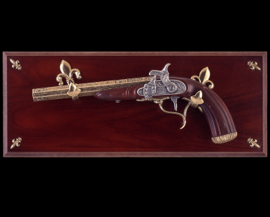 CIEKAWY PISTOLET KAPISZONOWY PLUS DREWNIANE TABLO (K1095-103L)