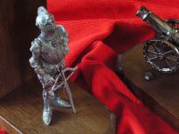 Buchstützen die Kanone und die Ritter (AG53 / 2.01) - 2
